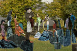 Click to see it big Papoly, Polyesterskulpturen im Park